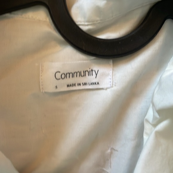 White Aritzia Blouse Size Small - Picture 2 of 4